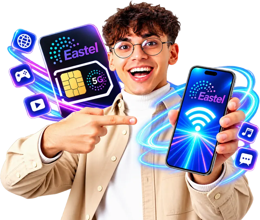Pelanggan gembira menunjukkan simkad Eastel 5G dan telefon dengan internet laju